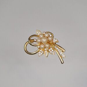 Vintage Brooch Faux Pearl Cluster With Rhinestones Floral Bow Pin